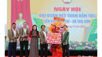 1,77 ngàn thôn, ấp, khu phố hoàn thành tổ chức Ngày hội Đại đoàn kết toàn dân tộc