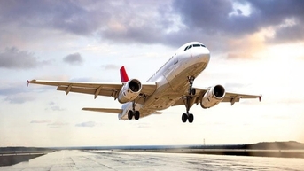 Vì sao hành khách có cảm giác như máy bay bị rơi trong khi đang cất cánh?