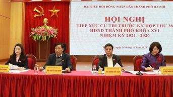 Cử tri kiến nghị đẩy nhanh tiến độ cải tạo các khu chung cư, tập thể cũ