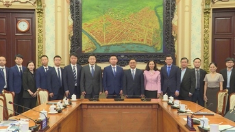 BOE mở rộng đầu tư 300 triệu USD, TP. Hồ Chí Minh cam kết hỗ trợ tối đa