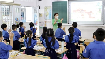 ទីក្រុងហូជីមិញ៖ ធ្វើបញ្ជីឈ្មោះនិស្សិត ដើម្បីទទួលបានប្រាក់ឧបត្ថម្ភ 100% សម្រាប់បុព្វលាភធានារ៉ាប់រងសុខភាព