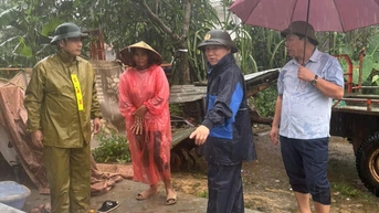 Xã Ea Kly: Vận động người dân sinh sống gần kênh có nguy cơ sạt lở di dời đến nơi an toàn