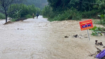 Xã Krông Á: Mưa lớn gây sạt lở, ngập sâu trên diện rộng