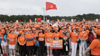 Giải marathon đóng góp Quỹ khuyến học “Mỗi bước chân, một ước mơ”