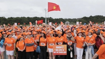 Giải marathon đóng góp Quỹ khuyến học “Mỗi bước chân, một...