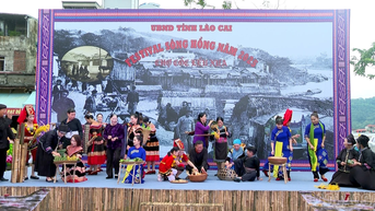 Khai mạc không gian tái hiện chợ Cốc Lếu xưa