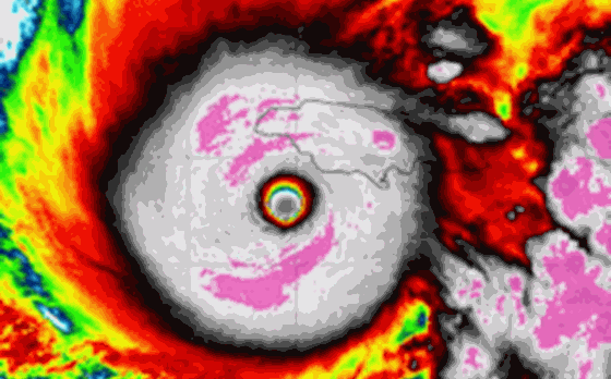 Nghịch lý khó tin trong mùa bão 2025
