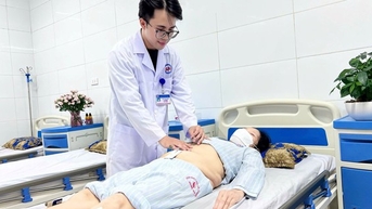 Thoát khỏi nỗi ám ảnh hội chứng ruột kích thích nhờ phác đồ kết hợp tại Bệnh viện Y học cổ truyền Nghệ An