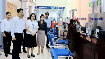 ឡៃ ចូវ បំបែក​ខ្លួន​ជា​កំពូល​ទាំង ១០ ទូទាំង​ប្រទេស​ក្នុង​ការ​អនុវត្ត​សេចក្តី​សម្រេច​លេខ ៥៧