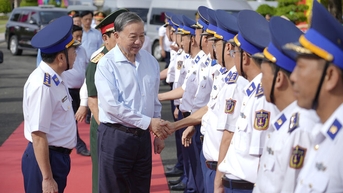 Tổng Bí thư Tô Lâm thăm Bộ Tư lệnh Vùng Cảnh sát biển 4