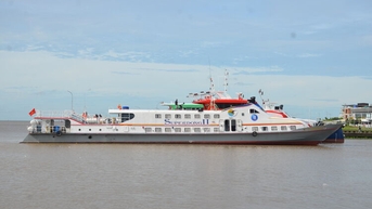 An Giang tạm ngưng hoạt động tàu, phà ra đảo do thời tiết xấu