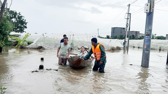 Xã Ninh Phước di dời khẩn cấp hàng trăm hộ dân ra khỏi khu vực xung yếu, ngập cục bộ