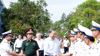 អគ្គលេខាធិកា To Lam ធ្វើទស្សនកិច្ច និងធ្វើការនៅភូមិភាគទី៥