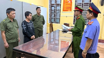 Bắt đối tượng cưỡng đoạt dây chuyền vàng của học sinh tiểu học