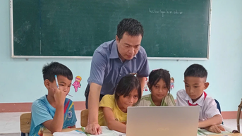 មនុស្សដែលបំភ្លឺអនាគត