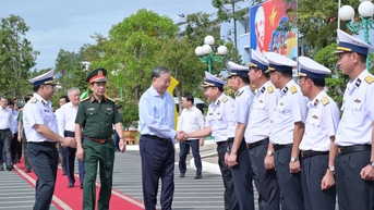 ផ្តោតលើធនធានទាំងអស់លើការកសាងកងទ័ពជើងទឹក និងឆ្មាំឆ្នេរសមុទ្រ ដើម្បីឆ្ពោះទៅរកភាពទំនើបទាន់សម័យ។