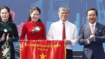 Giáo dục TP.HCM 'đi sau về trước'