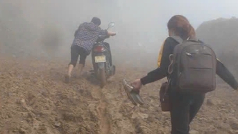 Thầy dạy văn - người gieo vào tôi bài học sống tử tế