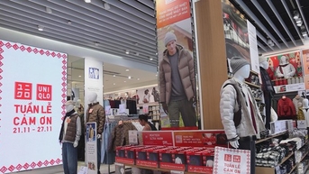 Uniqlo khởi động Tuần lễ cảm ơn từ 21/11 đến 27/11