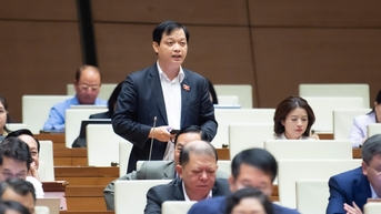 Đại biểu Quốc hội TP. Huế kiến nghị về tự chủ giáo dục và quản lý đào tạo nhân lực y tế