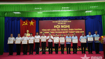 Can Tho: រោងចក្រ X55 សង្ខេបការងារយោធា និងការពារជាតិក្នុងឆ្នាំ 2025