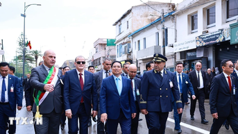 Thủ tướng dự lễ khánh thành bia tưởng niệm về Chủ tịch Hồ Chí Minh