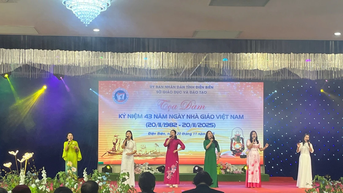 មន្ទីរអប់រំ និងបណ្តុះបណ្តាល Dien Bien បានរៀបចំសិក្ខាសាលា ដើម្បីអបអរសាទរខួបលើកទី ៤៣ នៃទិវាគ្រូបង្រៀនវៀតណាម