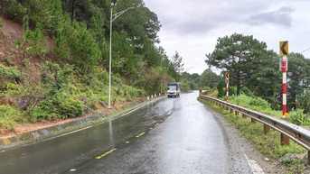 Hạn chế xe tải và xe khách cỡ lớn qua đèo Tà Nung do nguy cơ mất an toàn