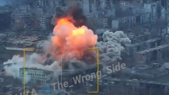 Quân Ukraine ở Pokrovsk quyết không đầu hàng, Nga sử dụng siêu bom tấn