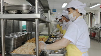 Làm sao để tăng minh bạch, cải thiện chất lượng bữa ăn bán trú?