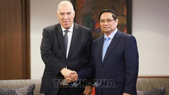 Thủ tướng tiếp Bộ trưởng Cựu chiến binh và Người có công Algeria