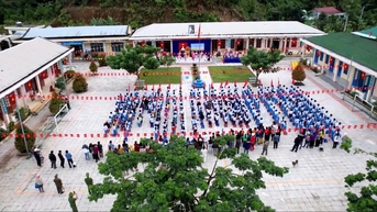 "Trường học hạnh phúc" ở vùng biên