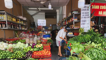 Giá nhiều mặt hàng rau củ tăng cao