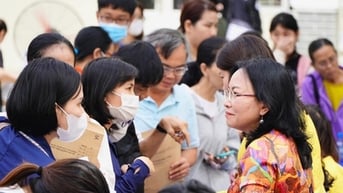 Những lớp học "chạy" ở TP HCM đón đầu kỳ thi tốt nghiệp