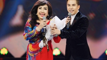 'Bà hoàng cải lương' Lệ Thủy viên mãn bên con cháu, U80 vẫn đắt show
