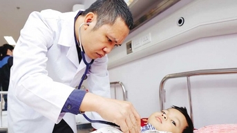 Sức mạnh từ y đạo và tình thương với bệnh nhi