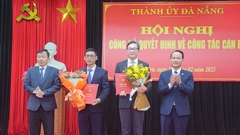 풍푸퐁 씨는 손트라 지구 당 위원회 서기로 임명되었습니다.