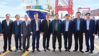 Thủ tướng Chính phủ thăm, làm việc tại THACO Chu Lai