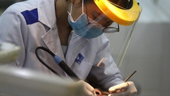 Vì sao khối ngành sức khỏe luôn 'nóng'?
