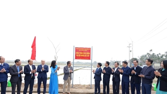 Phát động thi đua chào mừng Đại hội Đảng các cấp