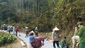 Đồng lòng, chung sức xây dựng nông thôn mới