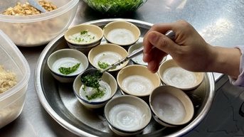 Ăn bánh bèo chén, bánh canh hẹ mà nhớ Phú Yên