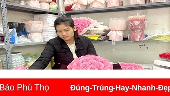 Nhộn nhịp thị trường quà tặng ngày lễ Tình nhân