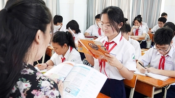 តើសាលាអនុវត្តមិនប្រមូលថ្លៃពិនិត្យការប្រឡងចុងក្រោយដោយរបៀបណា?