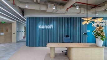 SANOFI Việt Nam lập "cú đúp" chứng nhận quốc tế