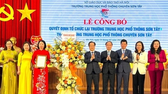 Trường THPT Sơn Tây chính thức trở thành trường chuyên