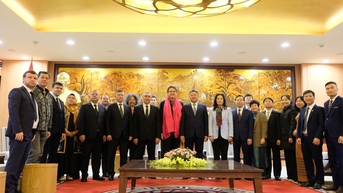 Hà Nội thắt chặt mối quan hệ hợp tác với Hội đồng Thủ công Thế giới