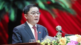 Cán bộ đảng viên phải nêu gương, trọng liêm sỉ, không xa hoa