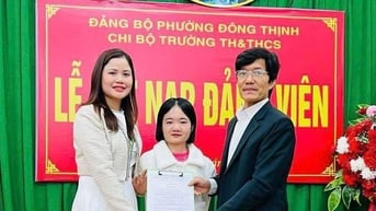 Cô giáo không tay Lê Thị Thắm được kết nạp Đảng