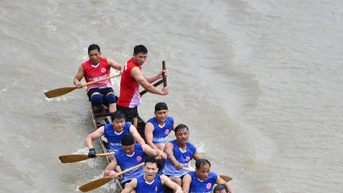 Về sông coi hội làng Đầm